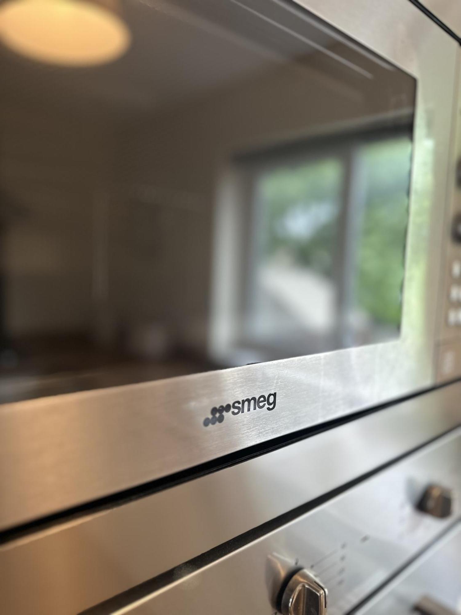 2 Bdr City Centre Apartment With Parking Cardiff Bagian luar foto